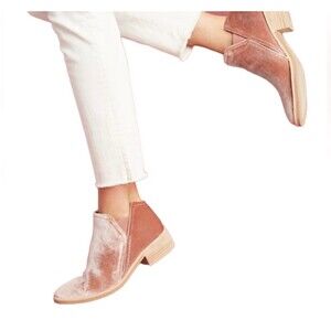 DOLCE VITA Tay Velvet Ankle Booties, Rose, Sz 8.5